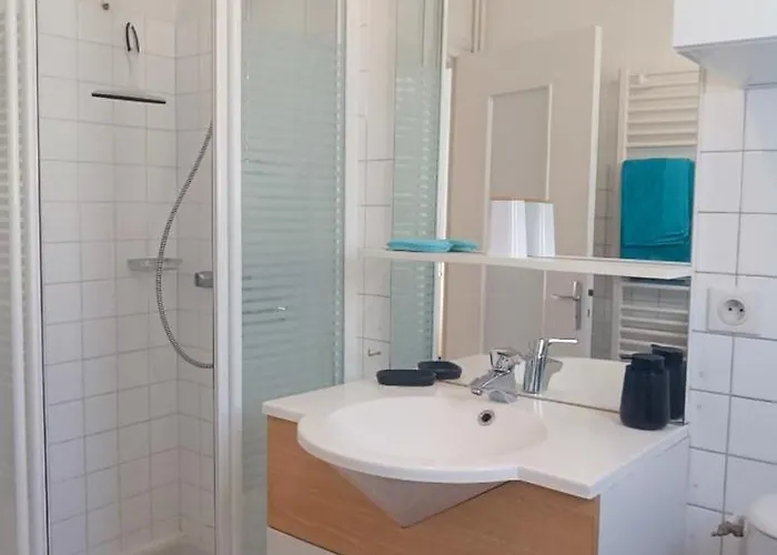 Rosemonde - Terrasse, Calme & Esprit Village A La Chaume