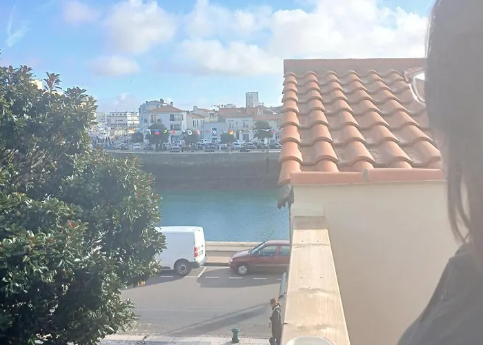 Rosemonde - Terrasse, Calme & Esprit Village A La Chaume *